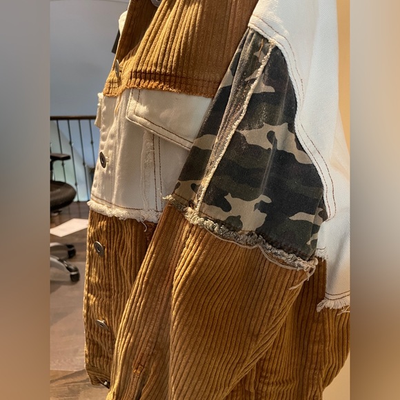 Cotton Casual Denim Jacket - Picture 12 of 12